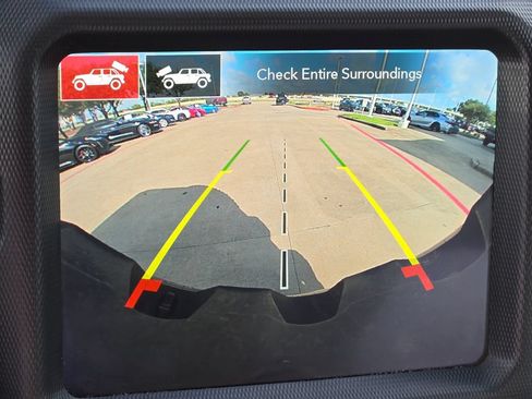 Used 2022 Jeep Wrangler Unlimited Rubicon w/ LED Lighting Group AWD/4WD image 21
