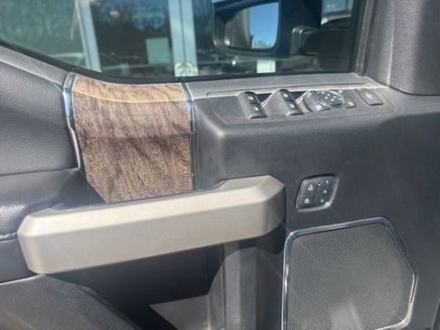 Used 2017 Ford F350 Lariat w/ Lariat Ultimate Package image 10