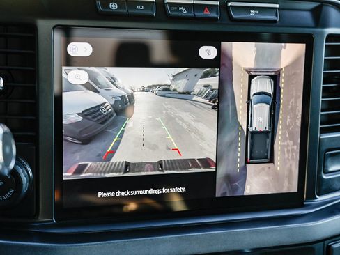 Used 2024 Ford F350 Limited image 25