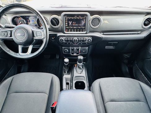 Used 2021 Jeep Wrangler Unlimited Sahara image 19