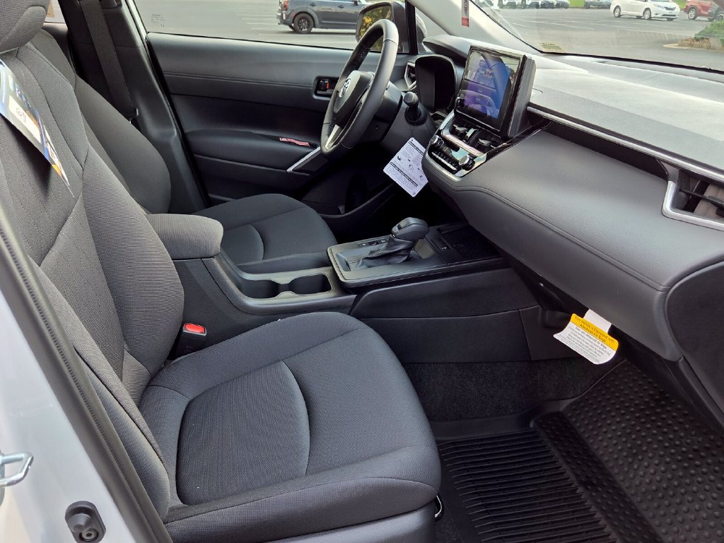 New 2026 Toyota Corolla Cross LE FWD image 16