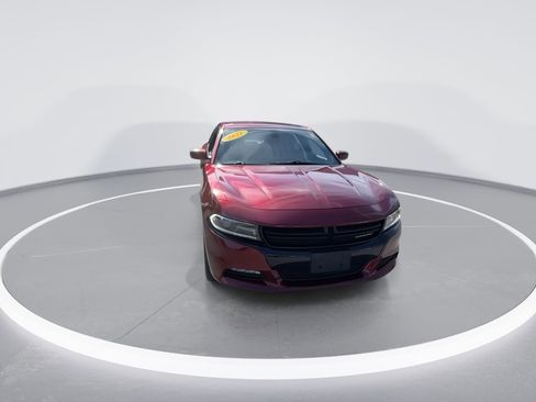 Used 2021 Dodge Charger SXT w/ Cold Weather Package image 4