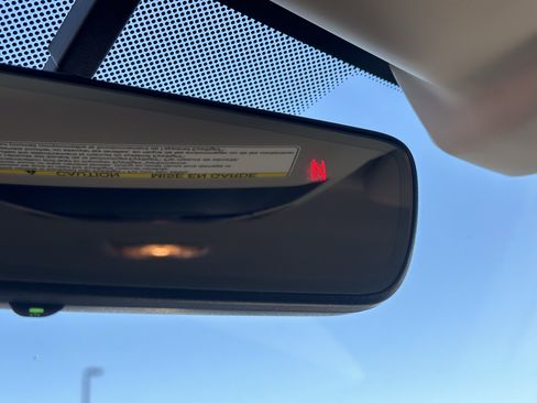 Used 2021 Subaru Outback Premium image 21