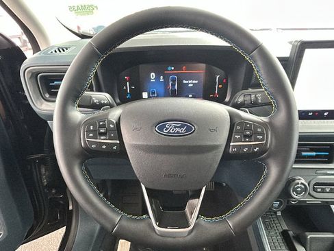New 2025 Ford Maverick Lobo image 12