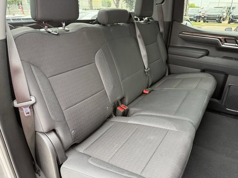 Used 2025 Chevrolet Silverado 1500 LT AWD/4WD image 27