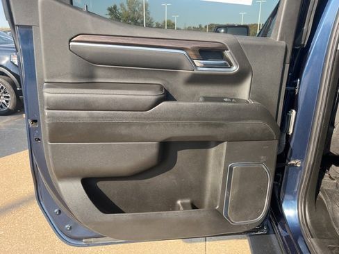 Used 2022 Chevrolet Silverado 1500 RST image 40