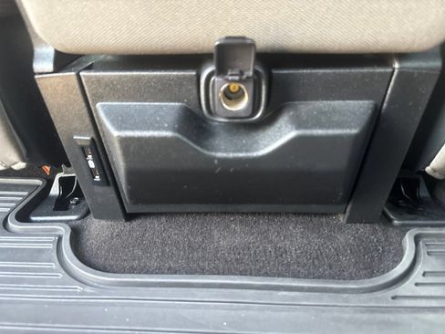 Used 2018 Chevrolet Equinox LT w/ Sun & Infotainment Package AWD/4WD image 57