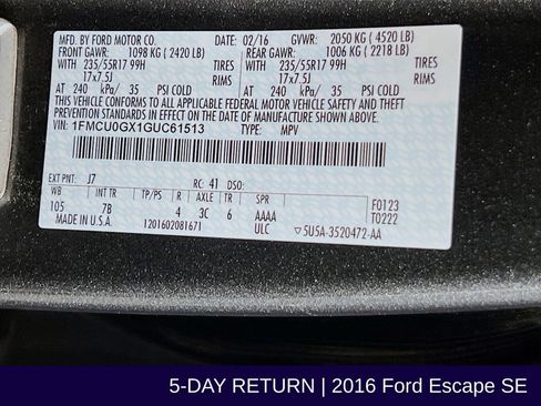 Used 2016 Ford Escape SE image 31