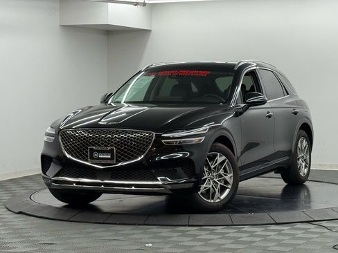 Used 2025 Genesis GV70 2.5T Advanced w/ Advanced Package image 2
