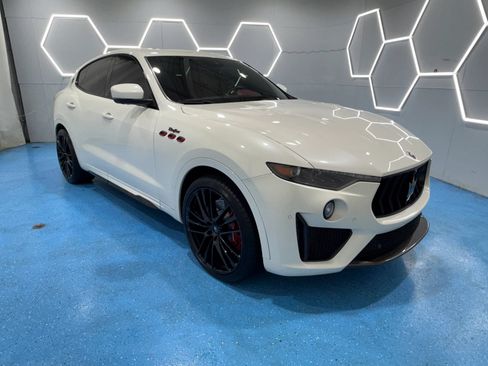 Used 2021 Maserati Levante Trofeo AWD/4WD image 73