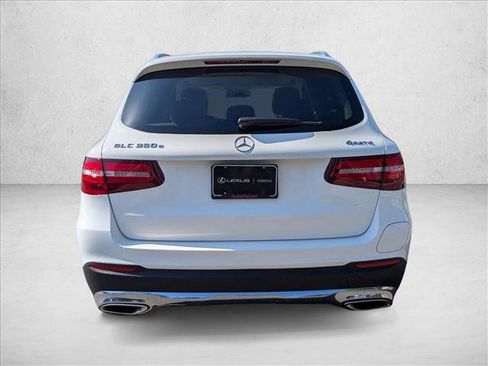 Used 2019 Mercedes-Benz GLC 350e 4MATIC image 7