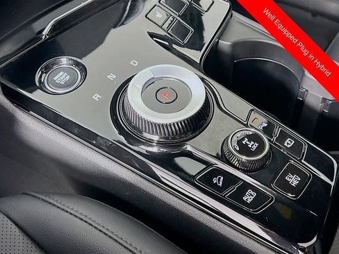 Certified 2025 Kia Sportage X-Line AWD/4WD image 18