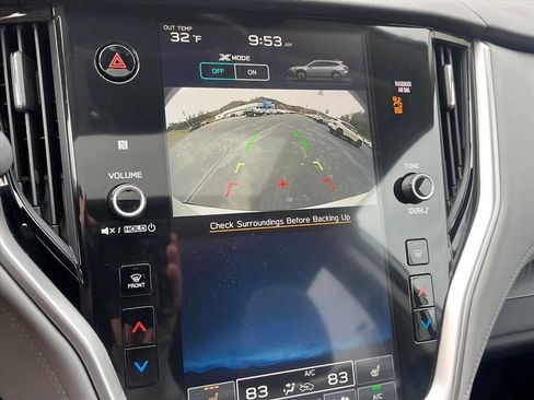 Used 2025 Subaru Outback Premium image 13