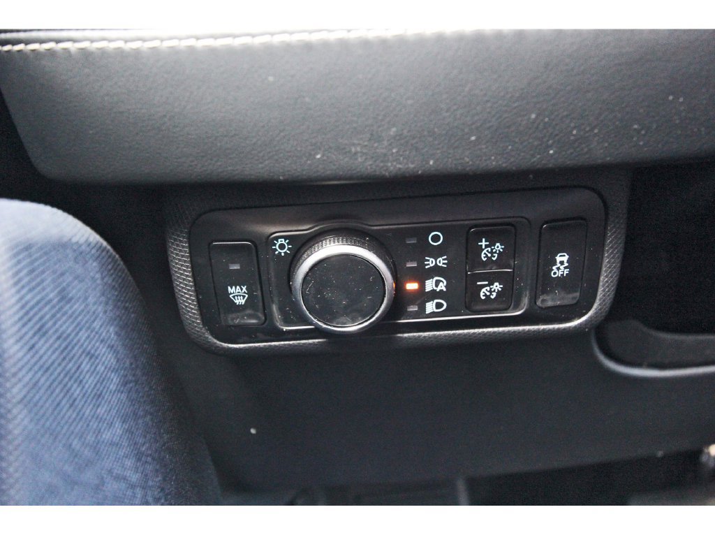 Used 2024 Ford Mustang Mach-E Select AWD/4WD image 22