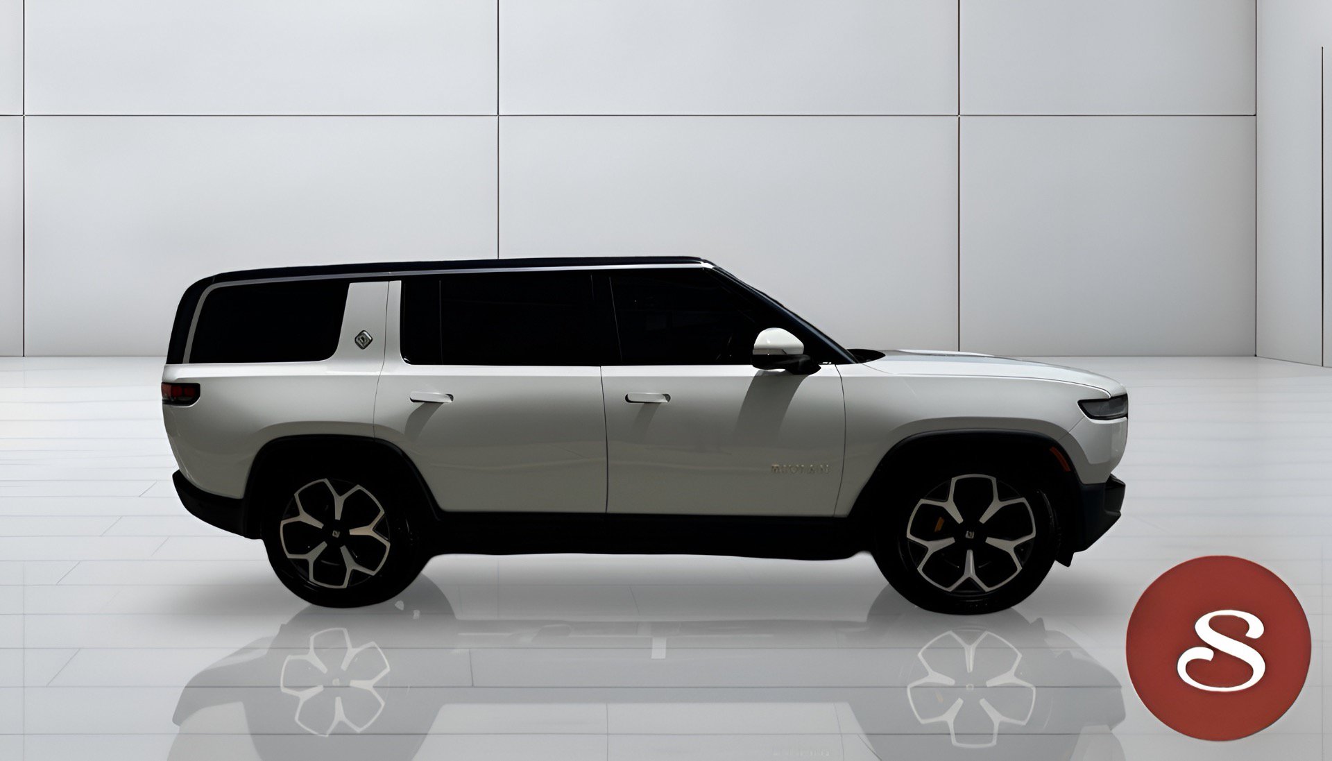 Used 2024 Rivian R1S Adventure Quad AWD/4WD image 9
