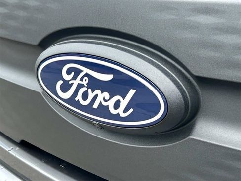 New 2025 Ford F150 Lightning XLT image 10