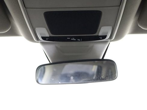 Used 2025 Honda CR-V LX image 21