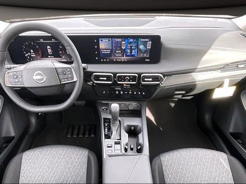 New 2026 Nissan Sentra SV w/ SV Convenience Package FWD image 5