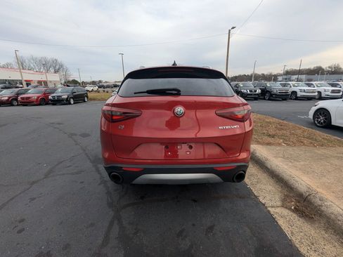 Used 2018 Alfa Romeo Stelvio Ti image 6
