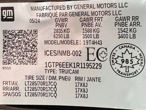 Used 2024 GMC Canyon AT4X image 55