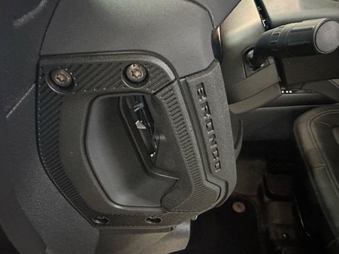 Certified 2025 Ford Bronco Badlands image 31