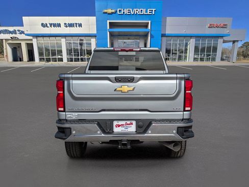 New 2026 Chevrolet Silverado 2500 LTZ w/ LTZ Convenience Package image 9