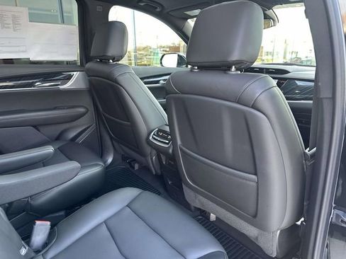 Certified 2023 Cadillac XT6 Premium Luxury AWD/4WD image 57