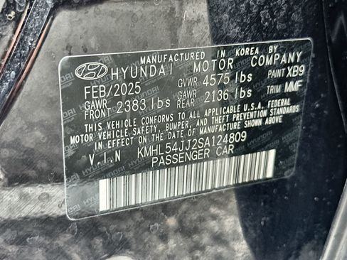 Used 2025 Hyundai Sonata Limited FWD image 24