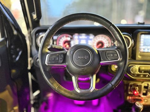 Used 2018 Jeep Wrangler Unlimited Rubicon image 41