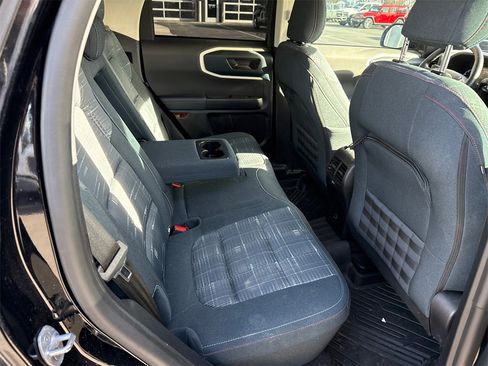 Used 2023 Ford Bronco Sport Heritage w/ Heritage Convenience Package image 12