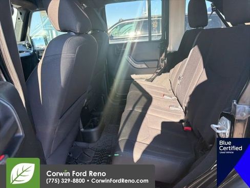 Used 2018 Jeep Wrangler Unlimited Sport S image 15