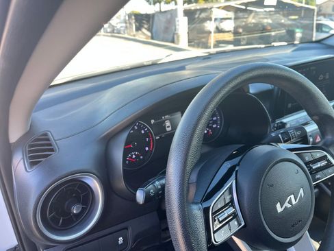 Used 2023 Kia Forte LXS image 34