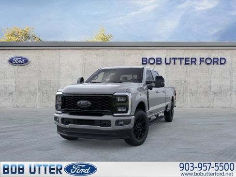 New 2026 Ford F350 Lariat w/ Black Appearance Package AWD/4WD image 2