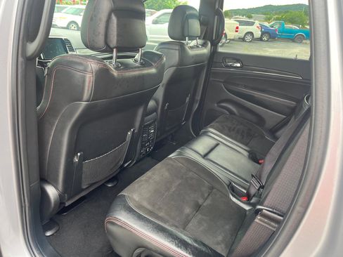 Used 2020 Jeep Grand Cherokee Trailhawk image 16