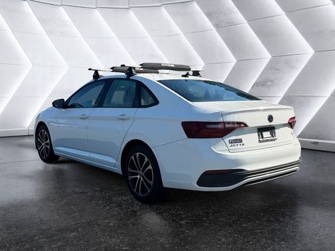 Used 2024 Volkswagen Jetta Sport FWD image 4