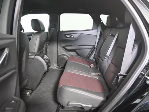 Used 2022 Chevrolet Blazer RS w/ Enhanced Convenience Package image 18