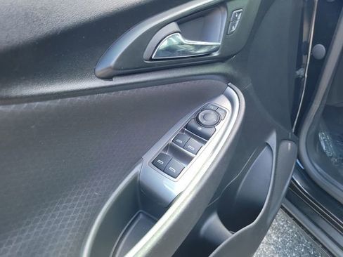 Used 2024 Chevrolet Malibu LT image 9