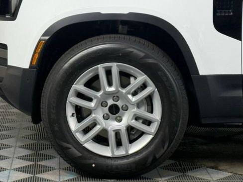 Used 2026 Land Rover Defender 110 S AWD/4WD image 15