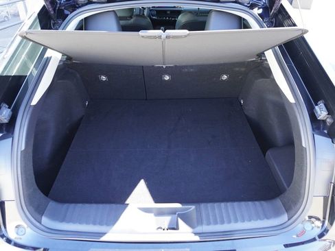 Used 2025 Toyota Prius XLE image 8