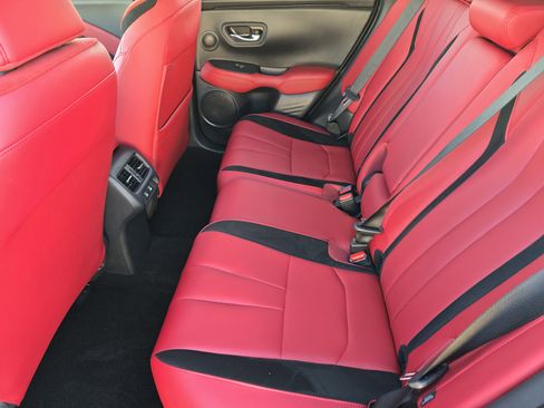 Certified 2025 Acura ADX A-Spec image 30