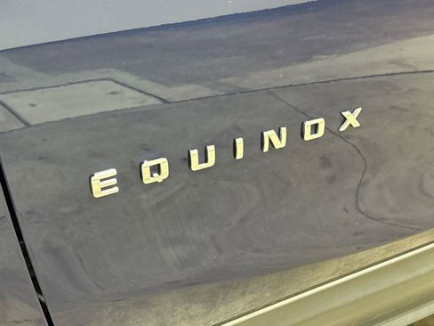 Used 2022 Chevrolet Equinox LT FWD image 25