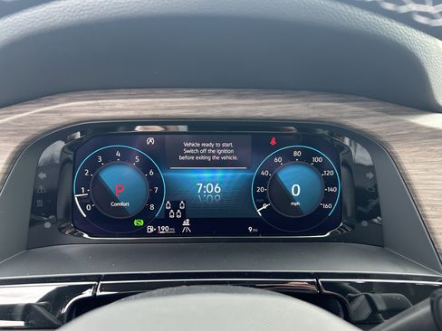 New 2026 Volkswagen Atlas SEL image 12