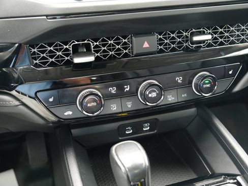 Used 2023 Honda Accord EX-L image 22