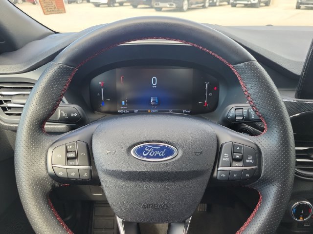 Used 2025 Ford Escape ST-Line Select AWD/4WD image 24