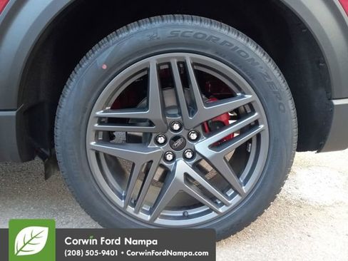 New 2026 Ford Explorer ST-Line w/ ST-Line Street Pack image 31