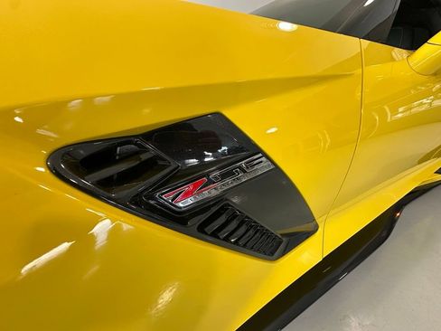 Used 2019 Chevrolet Corvette Z06 RWD image 7
