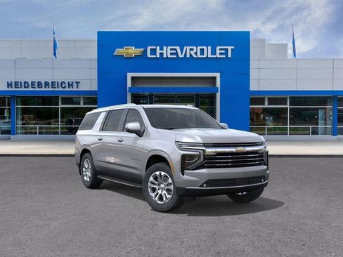 New 2026 Chevrolet Suburban LT image 1