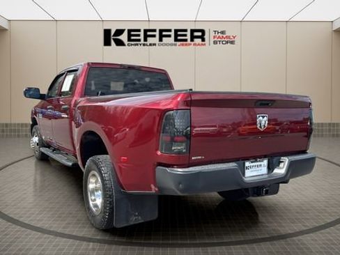 Certified 2016 RAM 3500 Tradesman image 3
