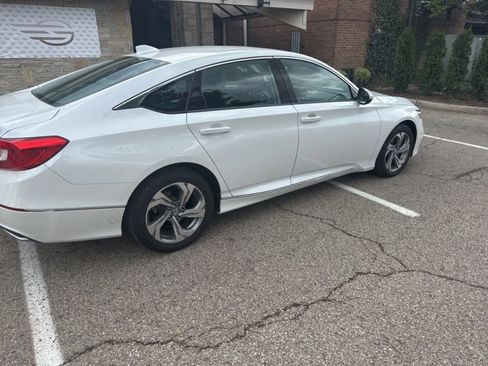 Used 2018 Honda Accord EX-L image 7