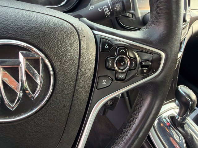 Used 2016 Buick Regal FWD image 13